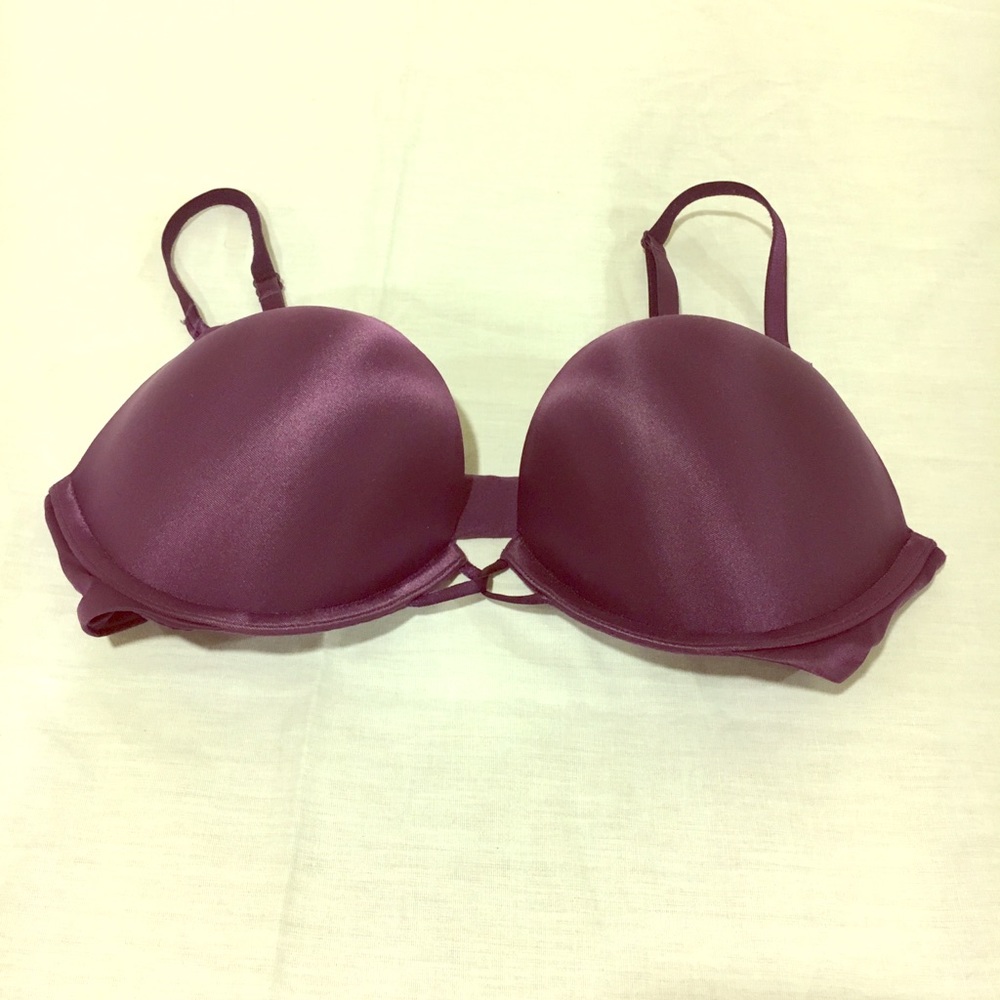 Victoria’s Secret Miraculous Plunge Bra